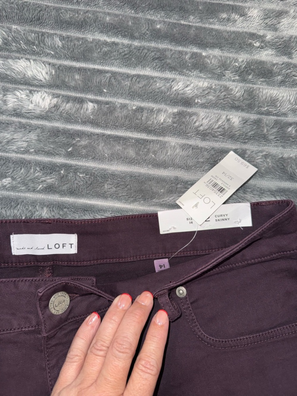LOFT Curvy Skinny Jeans in Deep Plum